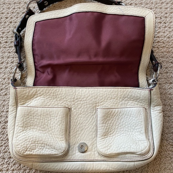 Authentic Coach Saddle Bag. Excellent condition, barely used - Picture 2 of 6